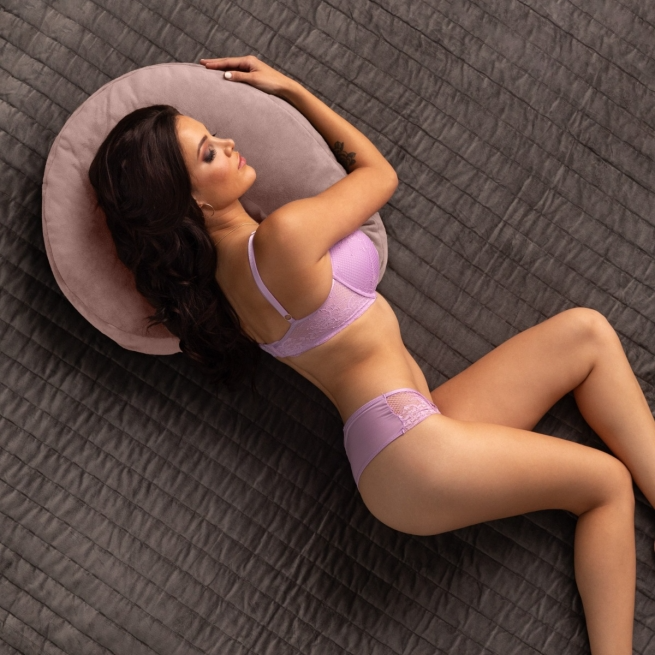 Lune Side Snuggle Pillow with Palm Vibrator Rose